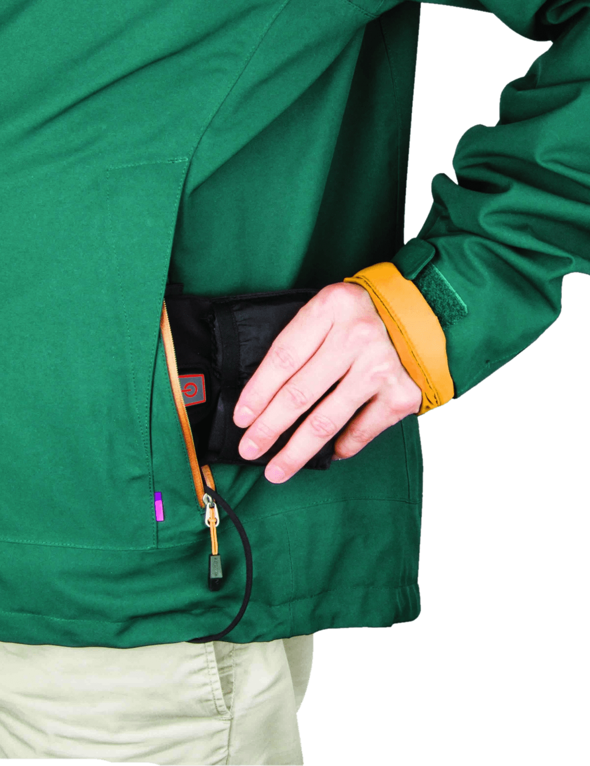 Die Batterietasche der Unterpants kann durch ein Verlängerungskabel in die Jackentasche innen, sowie auch außen gegeben werden. 